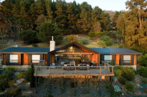 Pinewood High Country Retreat - Lake Eildon Luxe